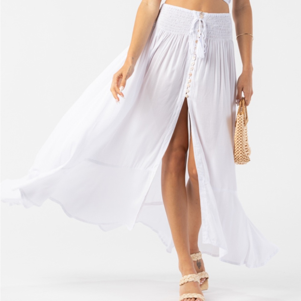 White Handmade Skirt from Tiare Hawaii